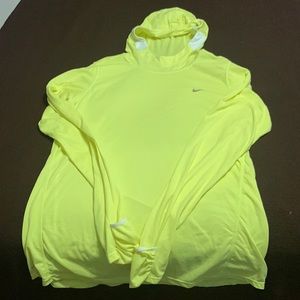 Nike long sleeve with hood pullover